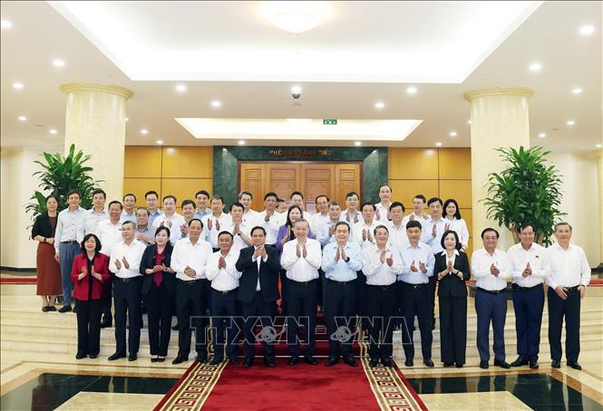 Tổng Bí thư Tô Lâm và các đại biểu chụp ảnh chung. Ảnh: Thống Nhất – TTXVN