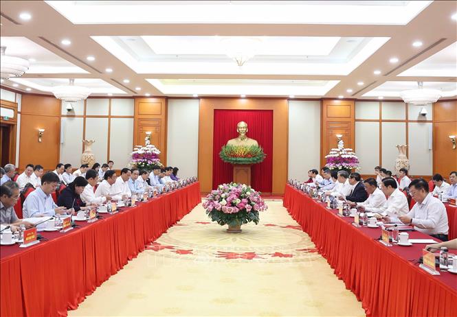 Tổng Bí thư Tô Lâm chủ trì buổi làm việc của Bộ Chính trị với Ban Thường vụ Đảng uỷ Quốc hội. Ảnh: Thống Nhất - TTXVN