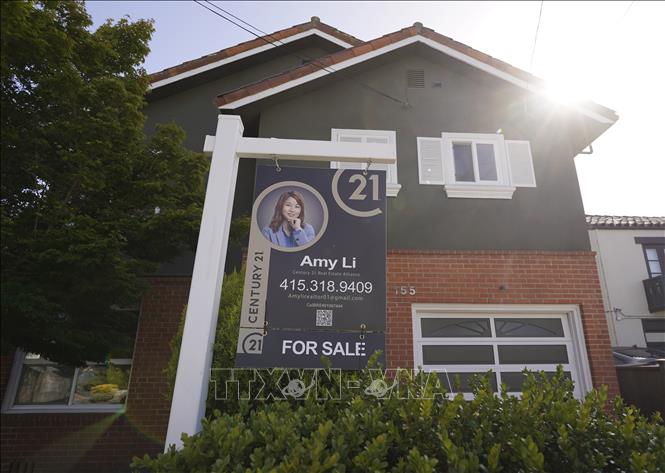 Một căn nhà rao bán tại San Mateo, California, Mỹ. Ảnh: THX/TTXVN
