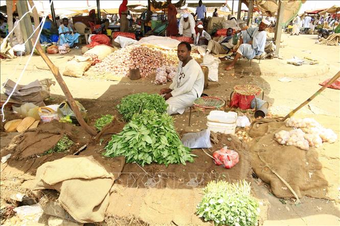 Một chợ ở Omdurman, Sudan. Ảnh: THX/TTXVN