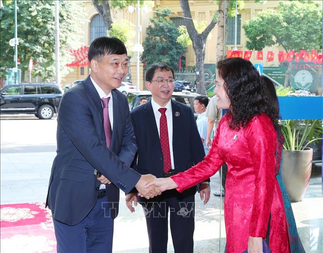 Phó Chủ tịch Quốc hội Vũ Hồng Thanh đến dự Lễ kỷ niệm 80 năm Ngày truyền thống Thông tấn xã Việt Nam. Ảnh: Trọng Đức - TTXVN