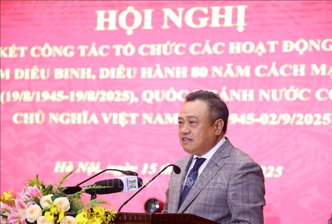 Đồng chí Trần Sỹ Thanh, Ủy viên Trung ương Đảng, Phó Bí thư Thành ủy, Chủ tịch UBND Thành phố Hà Nội, Trưởng Ban Tổ chức phát biểu. Ảnh: Văn Điệp – TTXVN