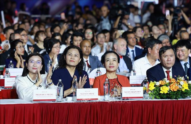Các đại biểu tham dự bế mạc Triển lãm Thành tựu Đất nước “80 năm Hành trình Độc lập - Tự do - Hạnh phúc”. Ảnh: Dương Giang-TTXVN 
