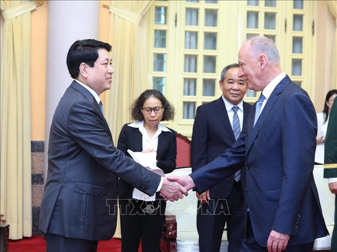 State President Luong Cuong receives Nikolai Patrushev, Aide to the President of Russia and Chairman of the Maritime Board. VNA Photo: Lâm Khánh 
