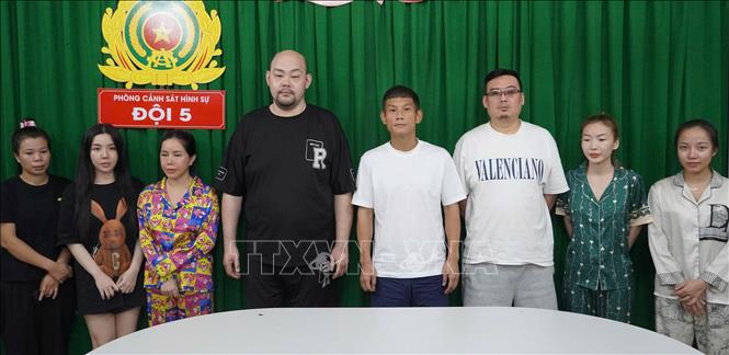 Các đối tượng tại cơ quan công an Thành phố Hồ Chí Minh. Ảnh TTXVN phát