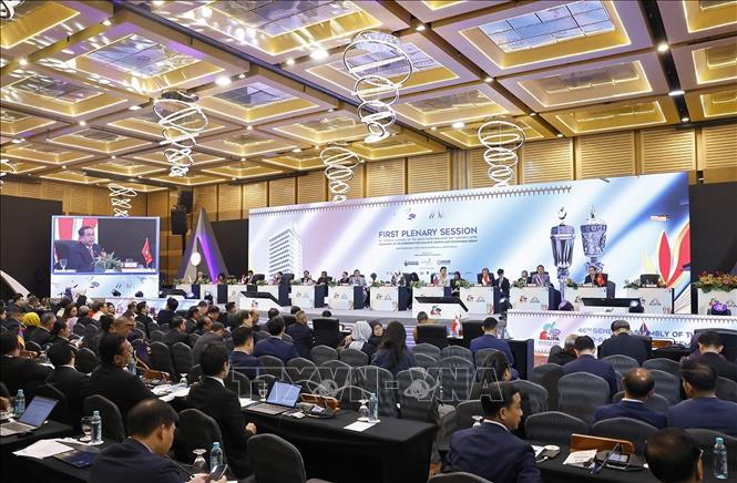 Chủ tịch Quốc hội Trần Thanh Mẫn phát biểu tại Phiên toàn thể thứ nhất. Ảnh: Doãn Tấn – TTXVN