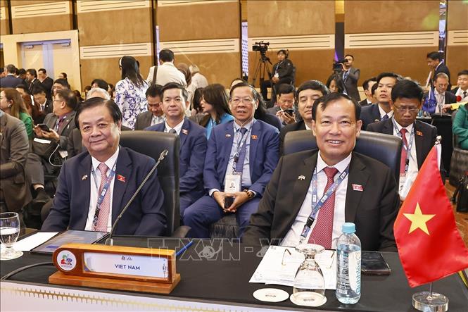 Đoàn Việt Nam dự Phiên toàn thể thứ nhất, Đại hội đồng liên Nghị viện các nước ASEAN lần thứ 46 (AIPA-46). Ảnh: Doãn Tấn – TTXVN