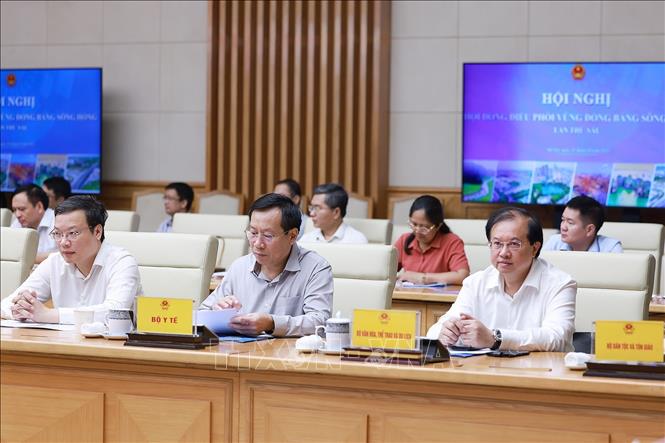 Lãnh đạo các bộ, ngành tham dự Hội nghị Hội đồng điều phối vùng Đồng bằng sông Hồng lần thứ sáu. Ảnh: Dương Giang-TTXVN