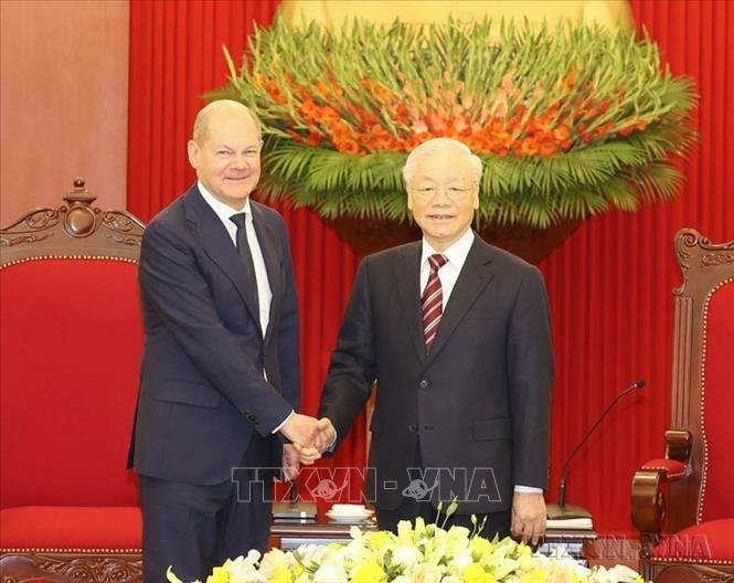 Tổng Bí thư Nguyễn Phú Trọng tiếp Thủ tướng Đức Olaf Scholz thăm chính thức Việt Nam (13/11/2022). Ảnh: Trí Dũng – TTXVN