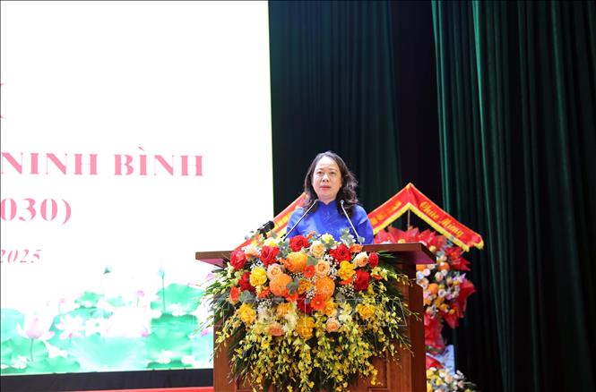  Đồng chí Võ Thị Ánh Xuân, Phó Chủ tịch nước, Phó Chủ tịch thứ nhất Hội đồng Thi đua - Khen thưởng Trung ương phát biểu chỉ đạo tại Đại hội.Ảnh: Đại Nghĩa - TTXVN
