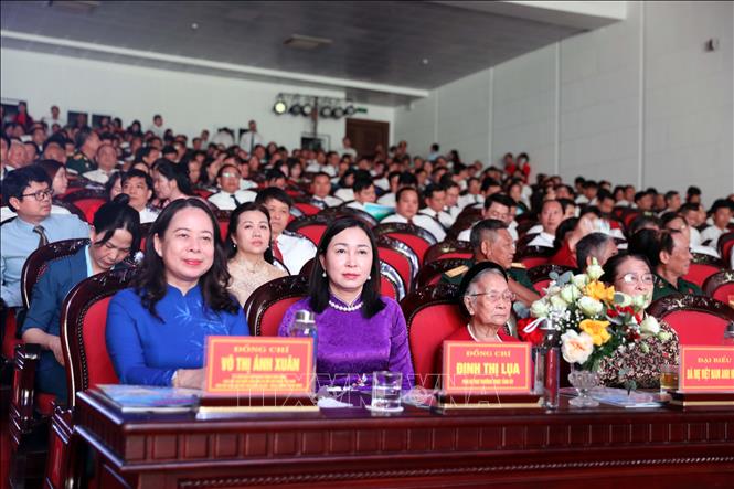 Đồng chí Võ Thị Ánh Xuân, Phó Chủ tịch nước, Phó Chủ tịch thứ nhất Hội đồng Thi đua - Khen thưởng Trung ương và các đại biểu dự Đại hội.Ảnh: Đại Nghĩa - TTXVN