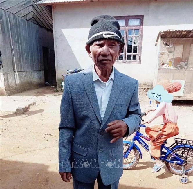 Cụ ông R Ông Ha Hoanh (78 tuổi, ngụ tổ dân phố Đạ Nghịt 1, phường Langbiang – Đà Lạt) bị mất tích khi đi hái nấm trong rừng từ ngày 18/9 đến nay. Ảnh: TTXVN phát