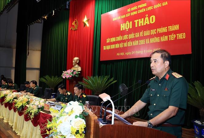 Thượng tướng Phùng Sĩ Tấn, Phó tổng tham mưu trưởng Quân đội nhân dân Việt Nam phát biểu. Ảnh: Tuấn Anh - TTXVN