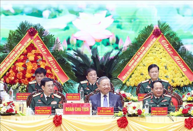 Tổng Bí thư Tô Lâm và các đại biểu tham gia Đoàn Chủ tịch Đại hội. Ảnh: Thống Nhất – TTXVN
