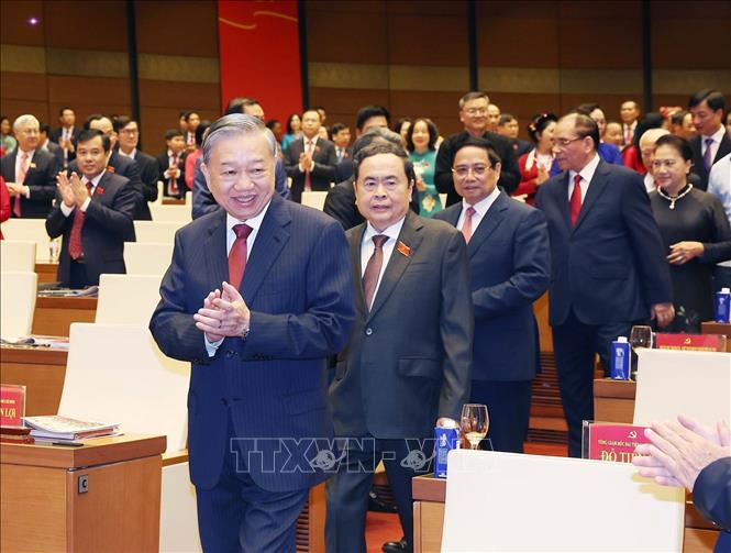 Tổng Bí thư Tô Lâm và các đồng chí Lãnh đạo, nguyên Lãnh đạo Đảng, Nhà nước dự Đại hội đại biểu Đảng bộ Quốc hội lần thứ nhất. Ảnh: Thống Nhất - TTXVN