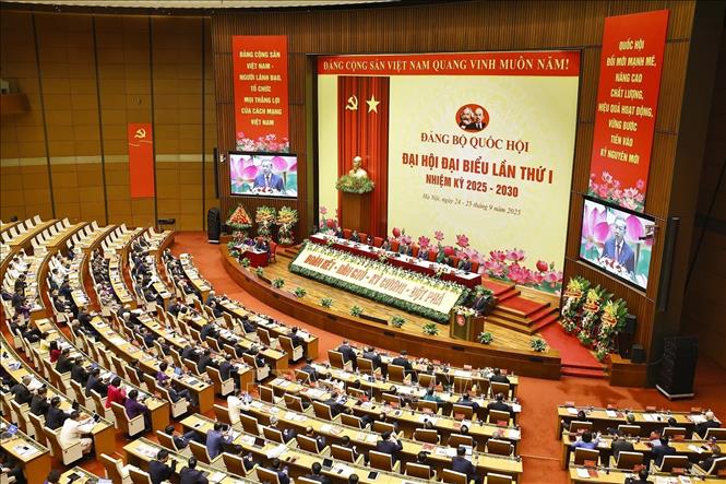 Tổng Bí thư Tô Lâm phát biểu chỉ đạo Đại hội đại biểu Đảng bộ Quốc hội lần thứ nhất. Ảnh: Doãn Tấn - TTXVN