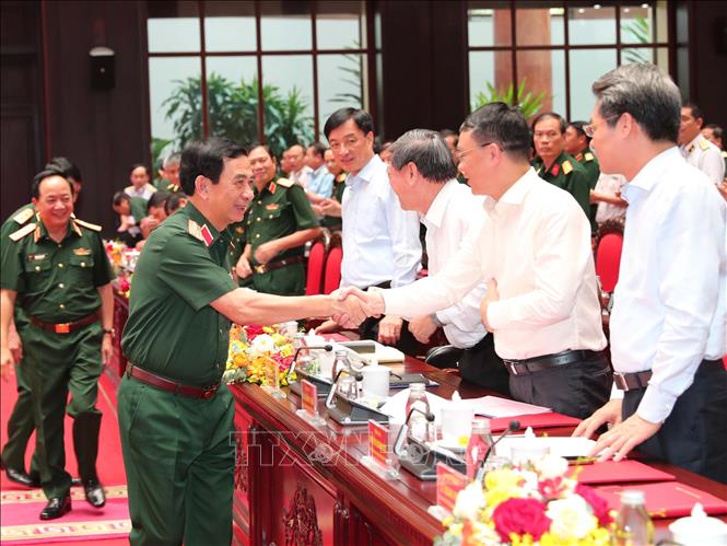 Đại tướng Phan Văn Giang và các đại biểu dự hội nghị. Ảnh: Trọng Đức - TTXVN