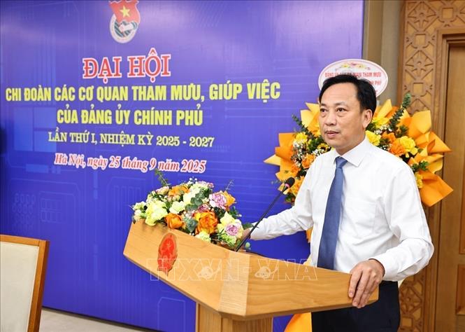 Đồng chí Lại Xuân Lâm, Phó Bí thư Đảng ủy Chính phủ phát biểu chỉ đạo. Ảnh: Minh Đức – TTXVN