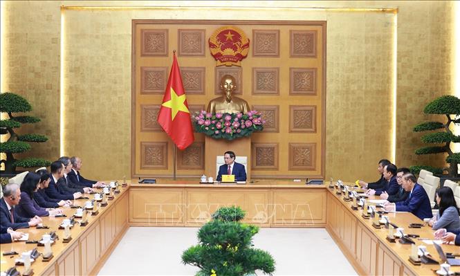 Thủ tướng Phạm Minh Chính tiếp đồng chí Lâm Vũ, Bí thư Tỉnh ủy Sơn Đông (Trung Quốc). Ảnh: Dương Giang-TTXVN 

