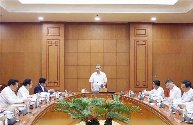 A view of the working session. VNA Photo: Thống Nhất
