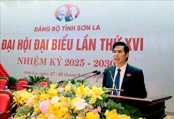 Bí thư Tỉnh ủy Sơn La khóa XV Hoàng Quốc Khánh phát biểu. Ảnh: Quang Quyết - TTXVN