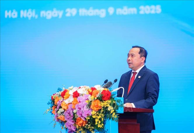Thứ trưởng Thường trực Bộ Khoa học và Công nghệ Vũ Hải Quân phát biểu khai mạc buổi lễ. Ảnh: Hoàng Hiếu - TTXVN