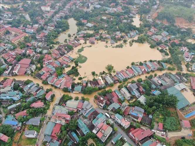 Phường Nam Cường, tỉnh Lào Cai có hàng trăm hộ dân bị ngập sâu. Ảnh: Tuấn Anh - TTXVN