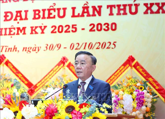 Đồng chí Trần Cẩm Tú, Uỷ viên Bộ Chính trị, Thường trực Ban Bí thư phát biểu chỉ đạo Đại hội. Ảnh: Phương Hoa - TTXVN