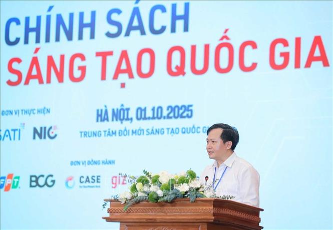 Cục trưởng Cục Đổi mới sáng tạo (Bộ Khoa học và Công nghệ) Nguyễn Mai Dương phát biểu khai mạc Diễn đàn. Ảnh: Hoàng Hiếu - TTXVN