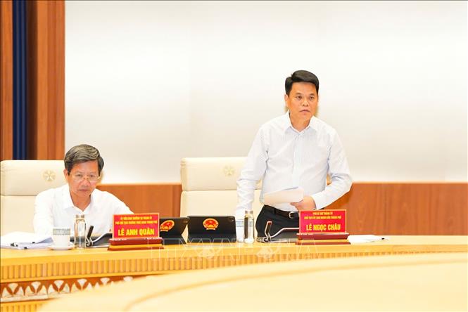 Chủ tịch UBND thành phố Hải Phòng Lê Ngọc Châu phát biểu chỉ đạo. Ảnh: Minh Huệ - TTXVN