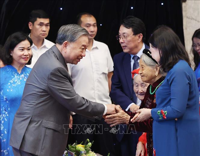 Tổng Bí thư Tô Lâm và các đại biểu. Ảnh: Thống Nhất - TTXVN