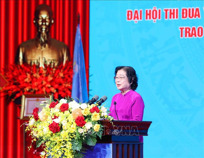 Đồng chí Trương Mỹ Hoa, nguyên Bí thư Trung ương Đảng, nguyên Phó Chủ tịch Nước, nguyên Chủ tịch Hội LHPN Việt Nam phát biểu tại Lễ kỷ niệm. Ảnh: Phương Hoa - TTXVN