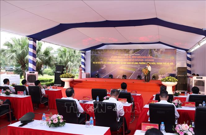 Lễ khởi công Dự án đầu tư xây dựng hầm chui tại nút giao Cổ Linh, phường Long Biên. Ảnh: Quốc Khánh - TTXVN