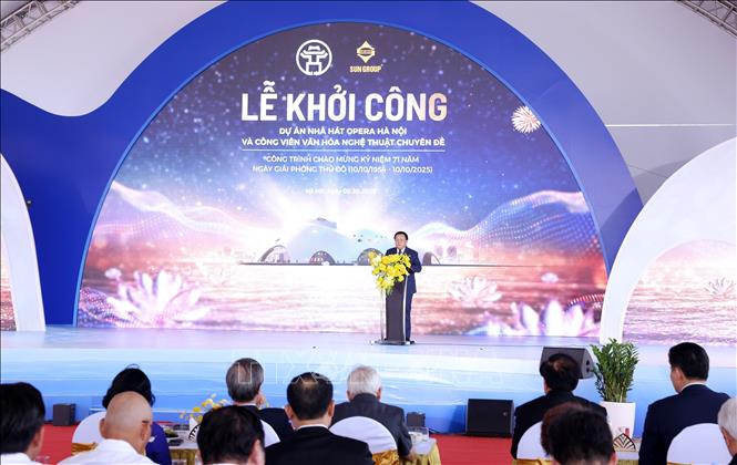 Đồng chí Nguyễn Xuân Thắng, Ủy viên Bộ Chính trị, Giám đốc Học viện Chính trị quốc gia Hồ Chí Minh, Chủ tịch Hội đồng lý luận Trung ương phát biểu. Ảnh: Quốc Khánh - TTXVN