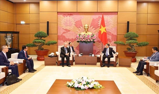 Phó Chủ tịch Quốc hội Nguyễn Đức Hải tiếp Tiến sĩ Kambiz Ghawami, Chủ tịch Tổ chức Hỗ trợ đại học thế giới, Cộng hòa Liên bang Đức (WUS). Ảnh: Minh Đức – TTXVN

