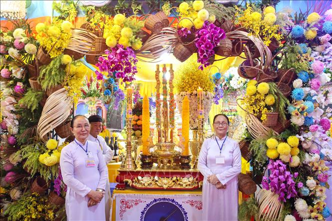 Các gian hàng trưng bày được chuẩn bị công phu, tinh tế. Ảnh: Giang Phương – TTXVN