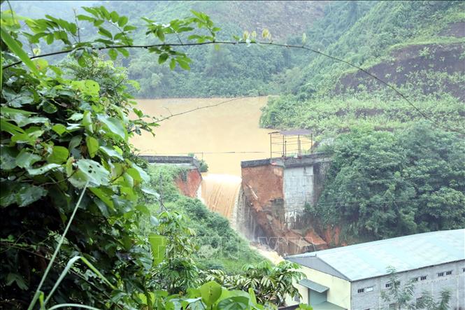 Vị trí đập thủy điện Bắc Khê 1, xã Tân Tiến, tỉnh Lạng Sơn bị vỡ. Ảnh: Văn Đạt - TTXVN