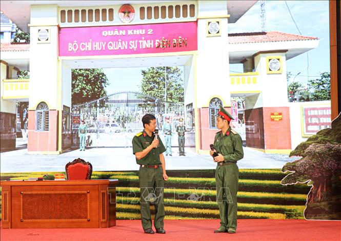 Các tiểu phẩm pháp luật được sân khấu hoá. Ảnh: Phan Quân - TTXVN