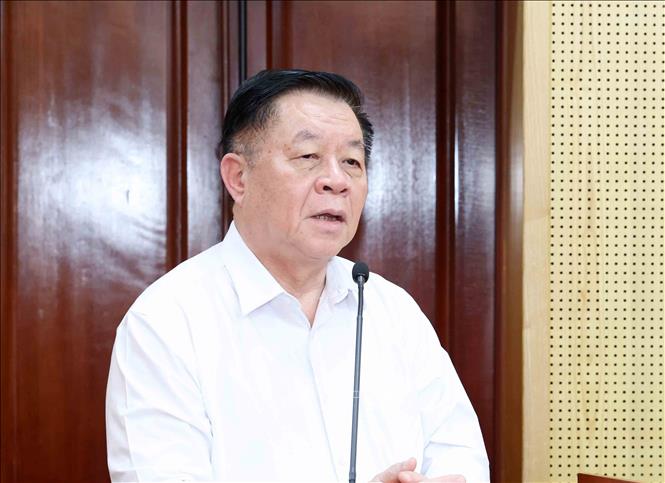 Đồng chí Nguyễn Trọng Nghĩa, Uỷ viên Bộ Chính trị, Bí thư Trung ương Đảng, Trưởng Ban Tuyên giáo và Dân vận Trung ương phát biểu tại buổi quyên góp. Ảnh: Phương Hoa - TTXVN