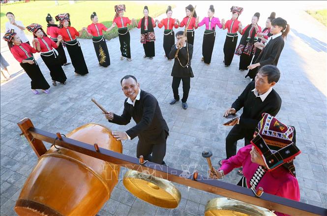 Không gian văn hóa của đồng bào dân tộc Khơ Mú. Ảnh: Quang Quyết - TTXVN