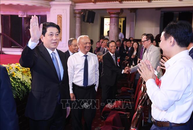 Chủ tịch nước Lương Cường dự Lễ kỷ niệm 80 năm Ngày truyền thống Luật sư Việt Nam (10/10/1945 - 10/10/2025). Ảnh: Lâm Khánh – TTXVN