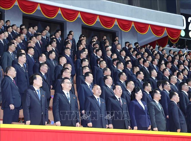 Các đại biểu tham dự Chương trình biểu diễn nghệ thuật Kỷ niệm 80 năm thành lập Đảng Lao động Triều Tiên. Ảnh: Thống Nhất – TTXVN
