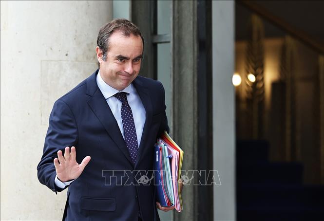 Ngày 6/10/2025, Điện Elysee thông báo, Tổng thống Pháp Emmanuel Macron đã đặt ra thời hạn 2 ngày để Thủ tướng sắp mãn nhiệm Sebastien Lecornu (ảnh) đạt được một kế hoạch nhằm ổn định đất nước. Ảnh: THX/TTXVN