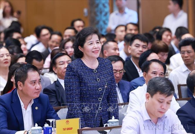 Doanh nhân Việt Nam ngày càng phát triển, trở thành một lực lượng quan trọng, là động lực của công cuộc đổi mới dưới sự lãnh đạo của Ðảng. Trong ảnh: Bà Mai Kiều Liên, Tổng Giám đốc Công ty Cổ phần Sữa Việt Nam (Vinamilk) phát biểu tại chương trình Thủ tướng Chính phủ Phạm Minh Chính toạ đàm với doanh nghiệp để thực hiện hiệu quả Nghị quyết 68-NQ/TW của Bộ Chính trị về phát triển kinh tế tư nhân. Ảnh: Dương Giang-TTXVN