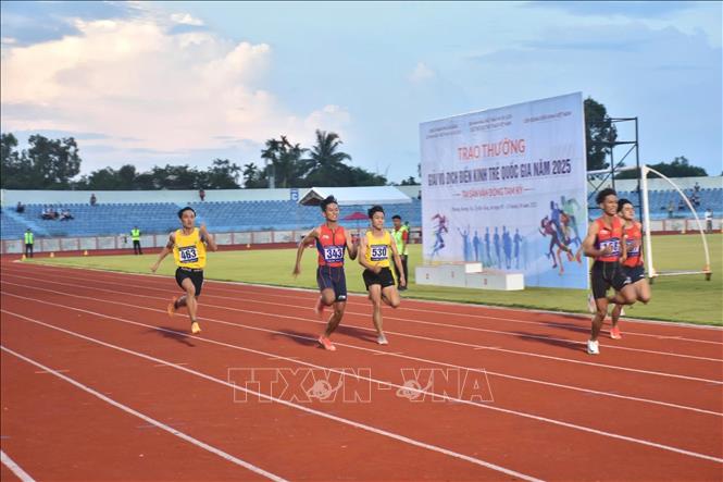 Giải vô địch Điền kinh trẻ quốc gia năm 2025 hứa hẹn mang đến nhiều cuộc so tài quyết liệt. Ảnh: Đoàn Hữu Trung-TTXVN