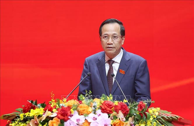 Đồng chí Đào Ngọc Dung, Ủy viên Trung ương Đảng, Ủy viên BCH Đảng bộ Chính phủ, Bí thư Đảng uỷ, Bộ trưởng Bộ Dân tộc và Tôn giáo trình bày tham luận. Ảnh: Dương Giang-TTXVN 
