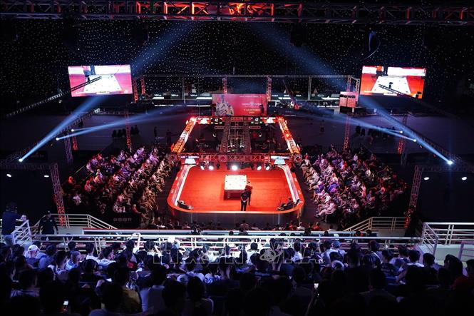 Trận chung kết Giải Vô địch Pool 9 bóng Hà Nội mở rộng - Hanoi Open Pool Championship 2025 diễn ra với sự chứng kiến của hàng nghìn khán giả. Ảnh: Nam Sương - TTXVN