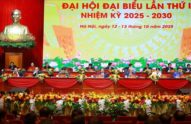 Đoàn Chủ tịch điều hành Đại hội. Ảnh: Dương Giang-TTXVN