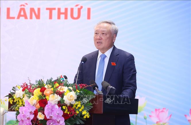 Đồng chí Nguyễn Hòa Bình, Ủy viên Bộ Chính trị, Phó Bí thư Thường trực Đảng ủy, Phó Thủ tướng Thường trực Chính phủ trả lời câu hỏi của phóng viên các cơ quan thông tấn, báo chí. Ảnh: Phạm Kiên – TTXVN