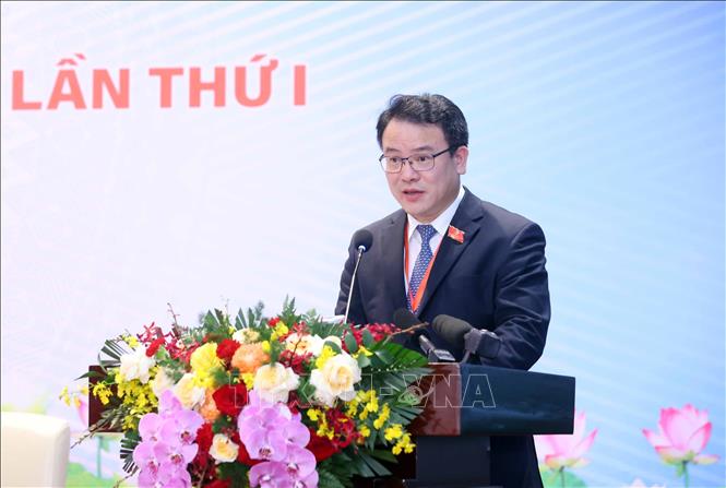 Thứ trưởng Bộ Tài chính Trần Quốc Phương trả lời câu hỏi của phóng viên các cơ quan thông tấn, báo chí. Ảnh: Phạm Kiên – TTXVN